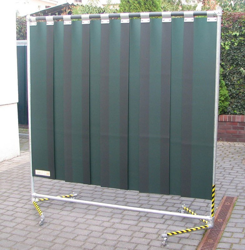 Folia spawalnicza SCREENFLEX ISO 25980 570x1 mm zielona matowa Ref. 311 (rolka 50 mb)